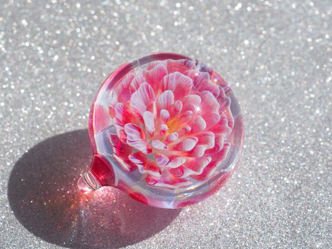 ꫛꫀꪝ硝子の髪飾り★ポンポネグラス★ヘアゴム 「想像の花」pink