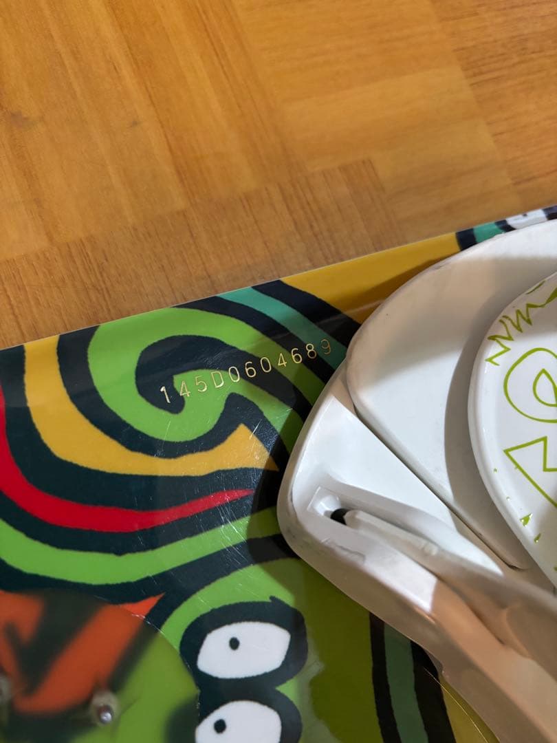 BURTON カラフルスノーボード