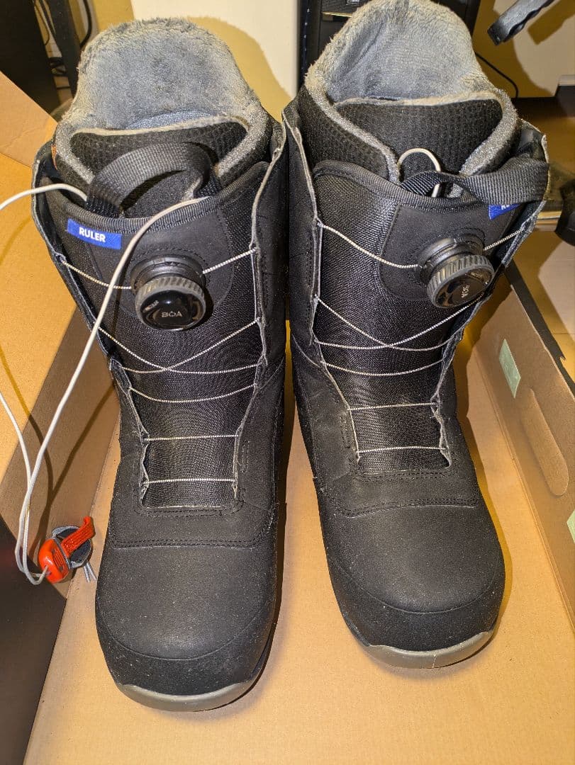 BURTON(RULER BOA WIDE)　32cm