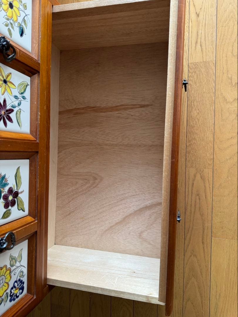 アクタス　タイル　チェスト　木製　バレンシア　スペイン家具