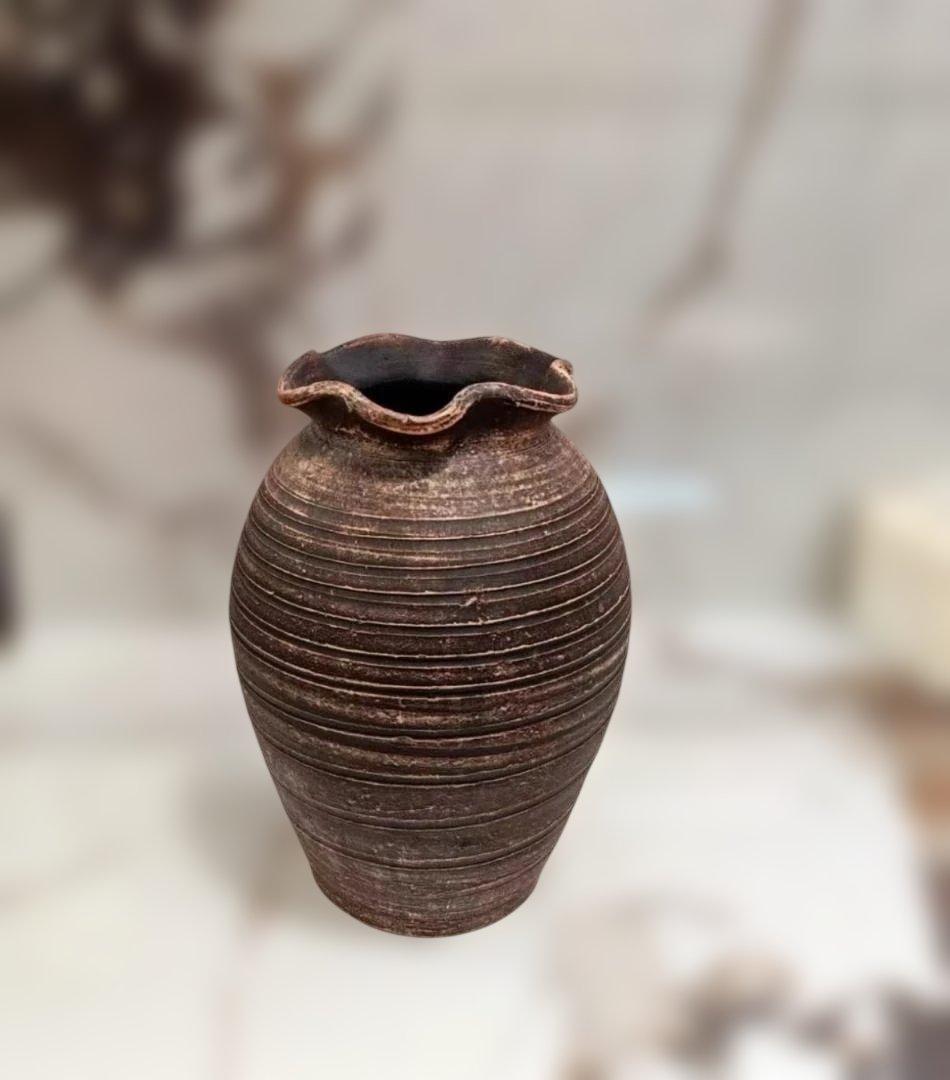 ブラウン セラミック 花瓶 テクスチャー