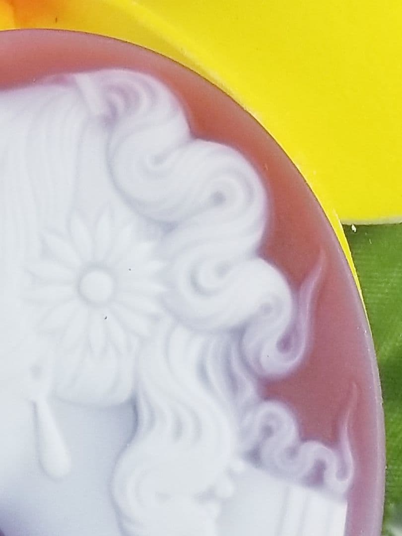 葵月　KM-125 【ハンズ・ペーター・ミュラー】作　赤瑪瑙カメオルース