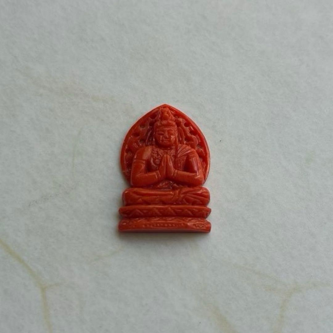 【名工 谷口康隆 作】天然珊瑚 大日如来 彫刻 2cm 百貨店購入 お守り 珊瑚
