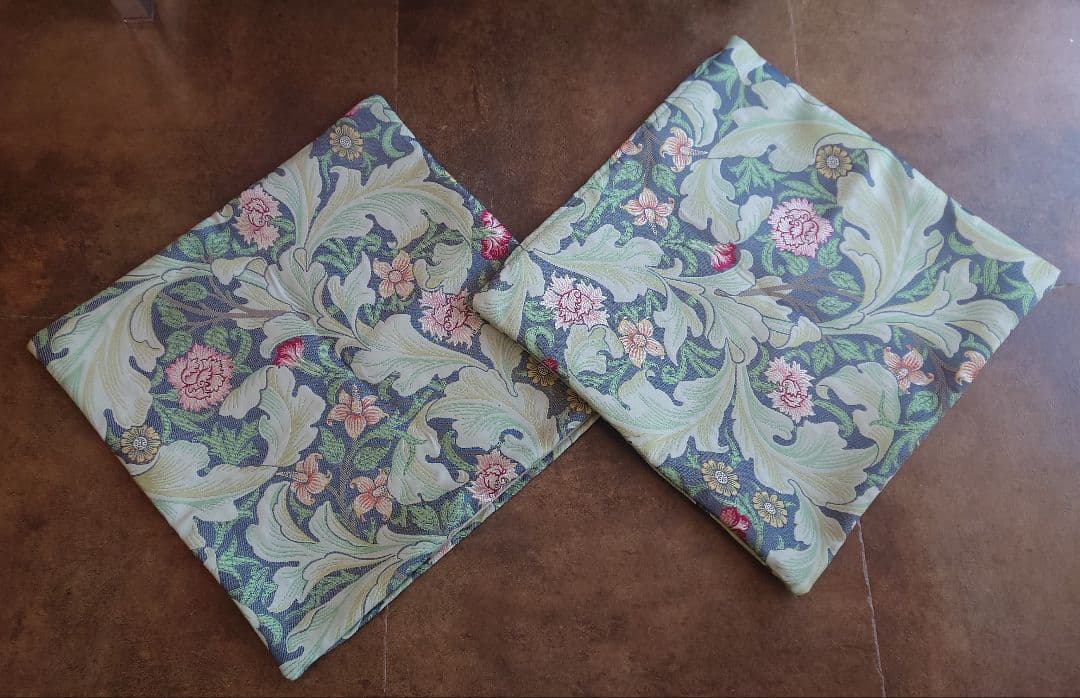 新品　ウィリアムモリス【レスター】クッションカバー2枚組