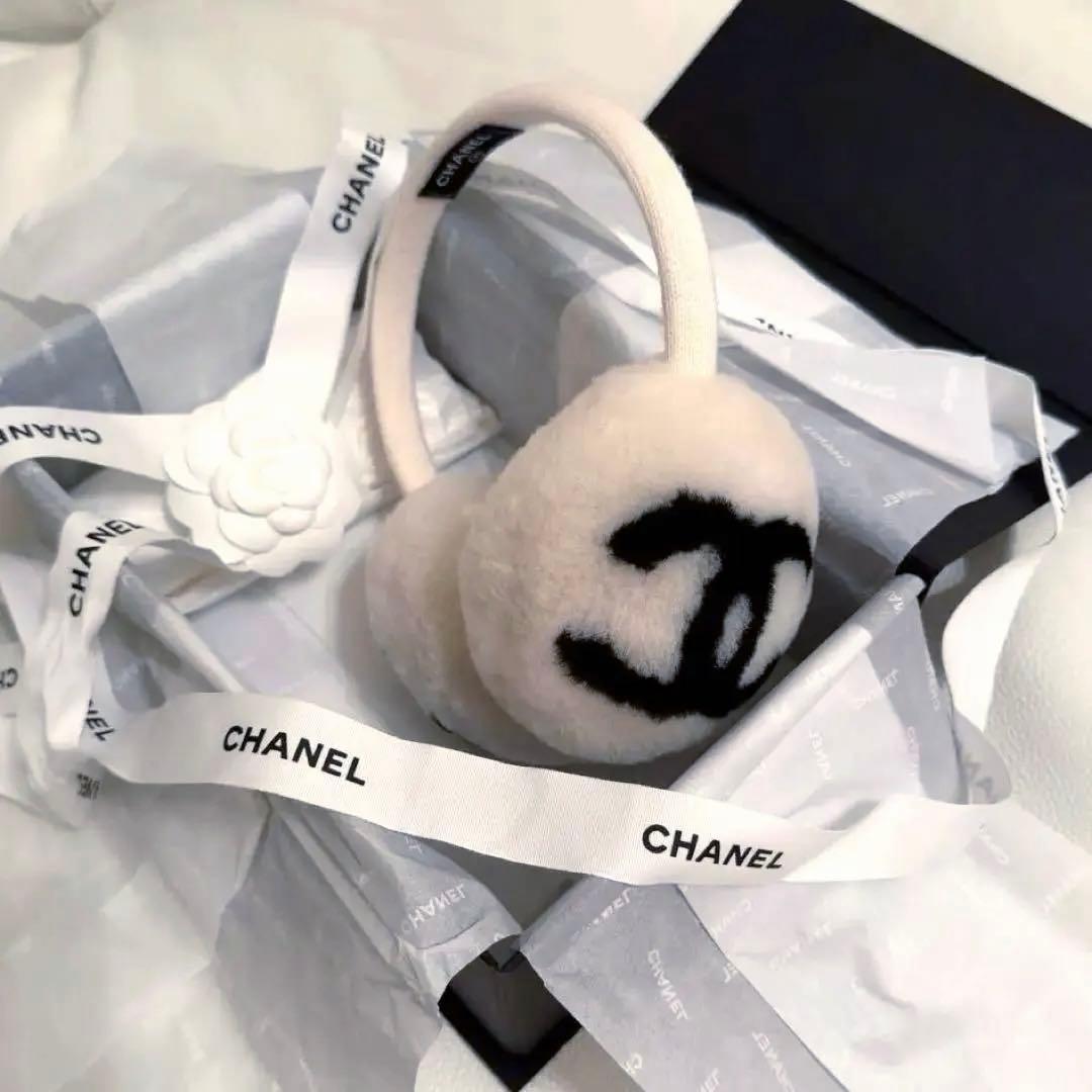 【未使用】CHANEL 耳あて イヤーマフ ccマーク シャネル ホワイト 白