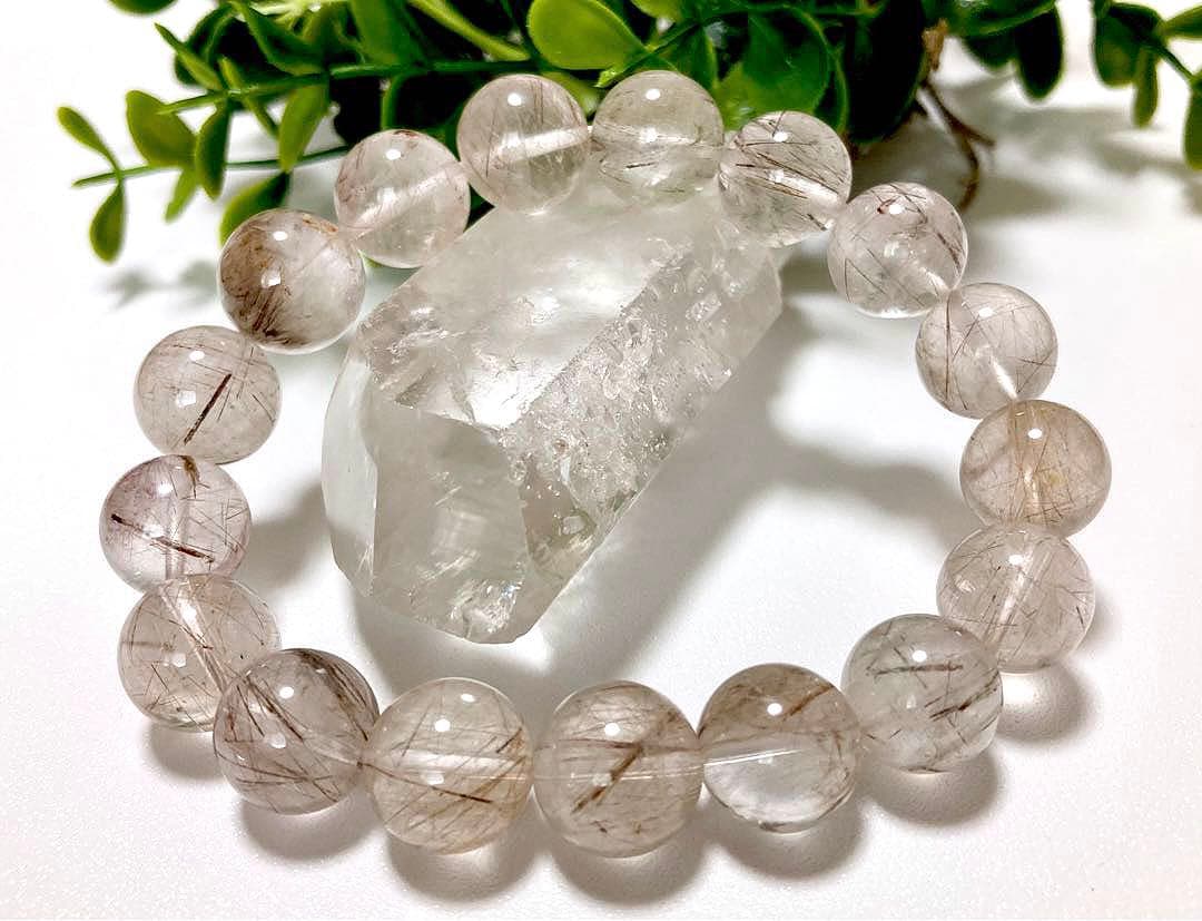 ゆうご　究極品質　現代に蘇った伝説の国産水晶　山梨乙女鉱山産淡桃源郷水晶