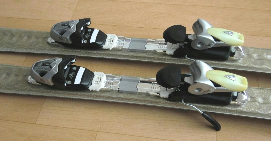 ■■1月限定■送料無料■女性用スキーセット■板146靴24-24.5■WAX済■
