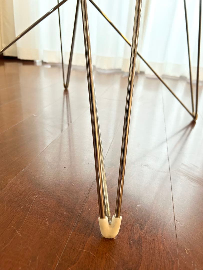 MAGIS XZ3 テーブル