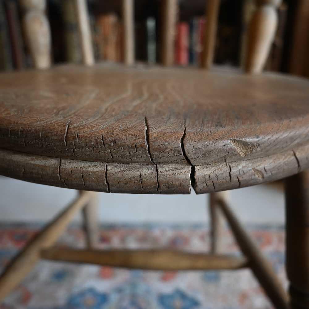 L3705-1-2 英国アンティーク アイベックスチェア キッチンチェア 剝離