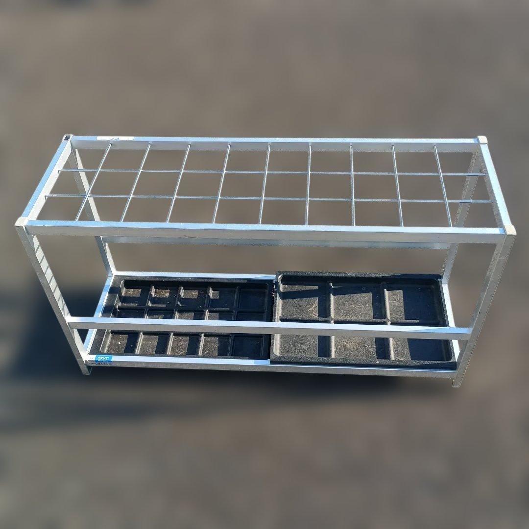 5031）コクヨ　３０本用　傘立て　アルミフレーム 難有