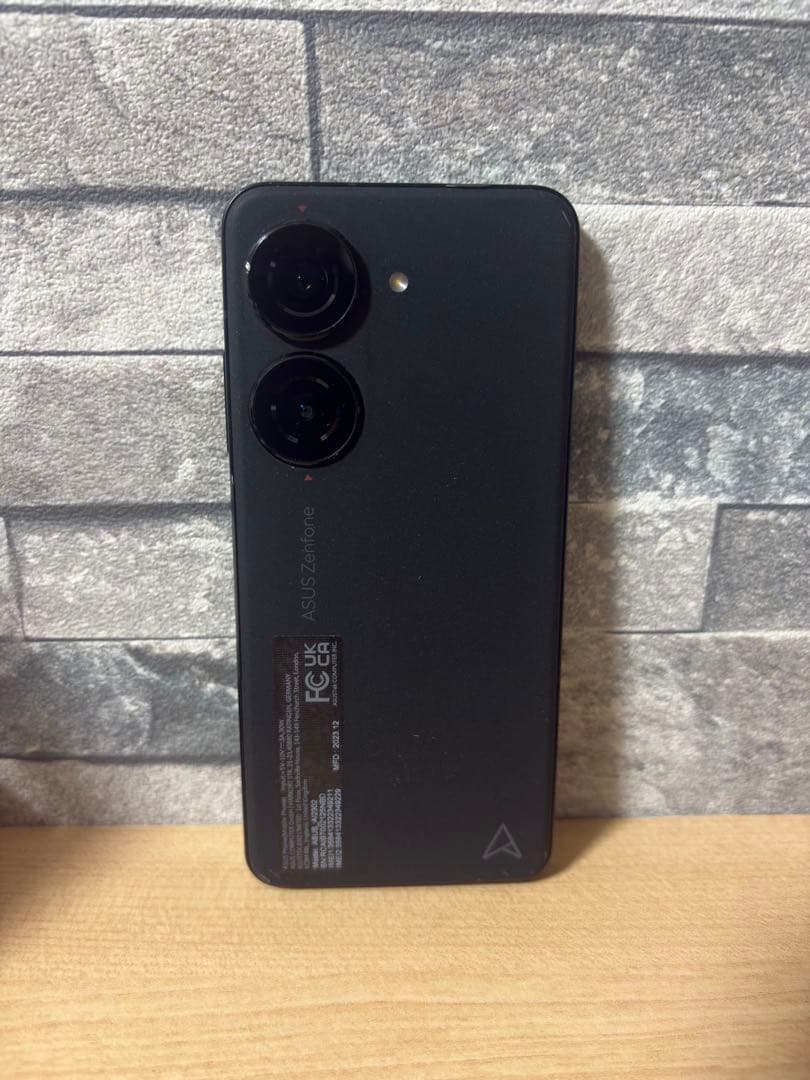 ASUS Zenfone 10 ブラック 本体