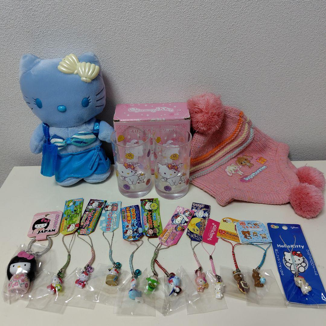 レア　希少　平成レトロ　チャーミーキティ　シュガーバニーズ　ご当地ストラップ