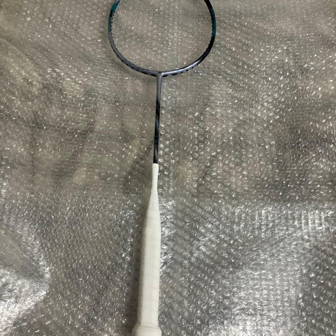 アストロクス88S Pro バドミントンラケット ヨネックス