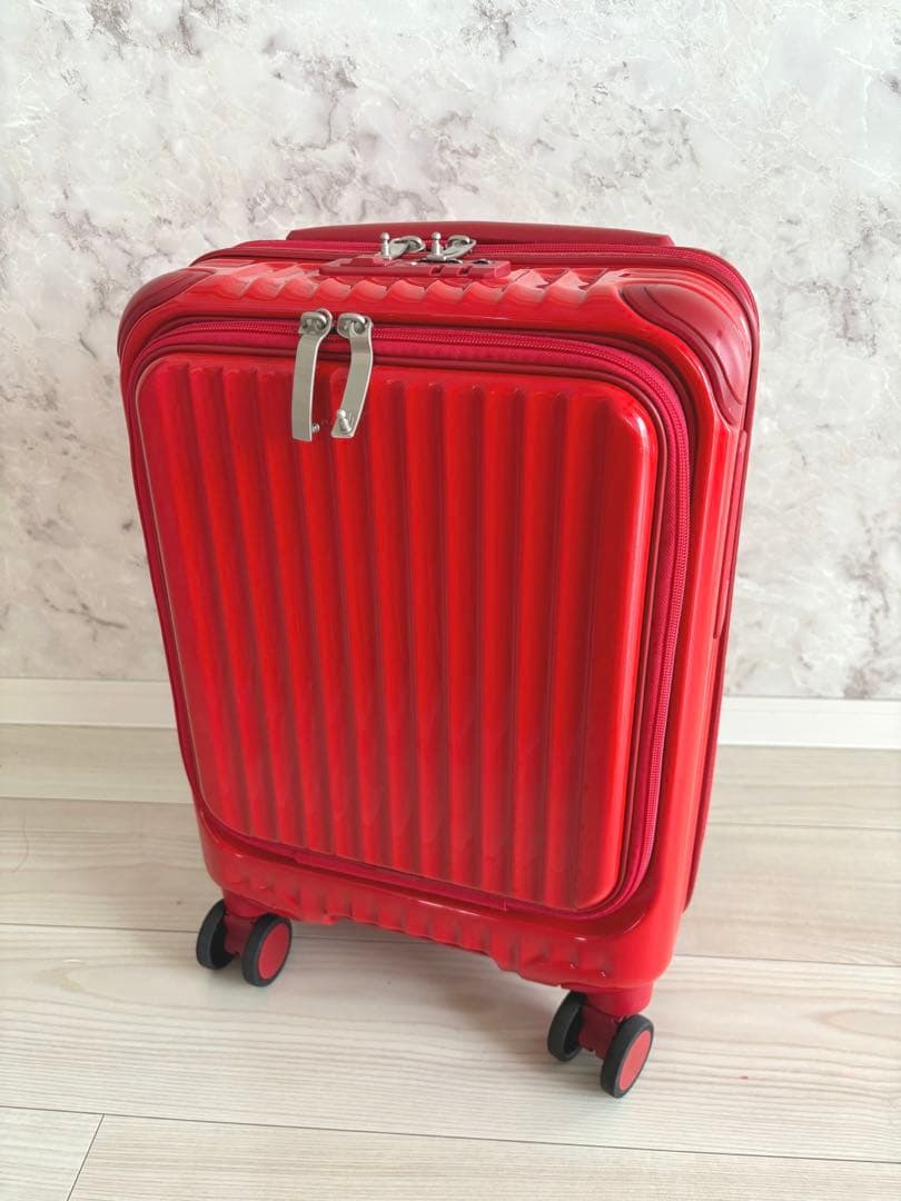 TRIO CARGO（カーゴ）　キャリーバッグ　フロントポケット　ブライトレッド