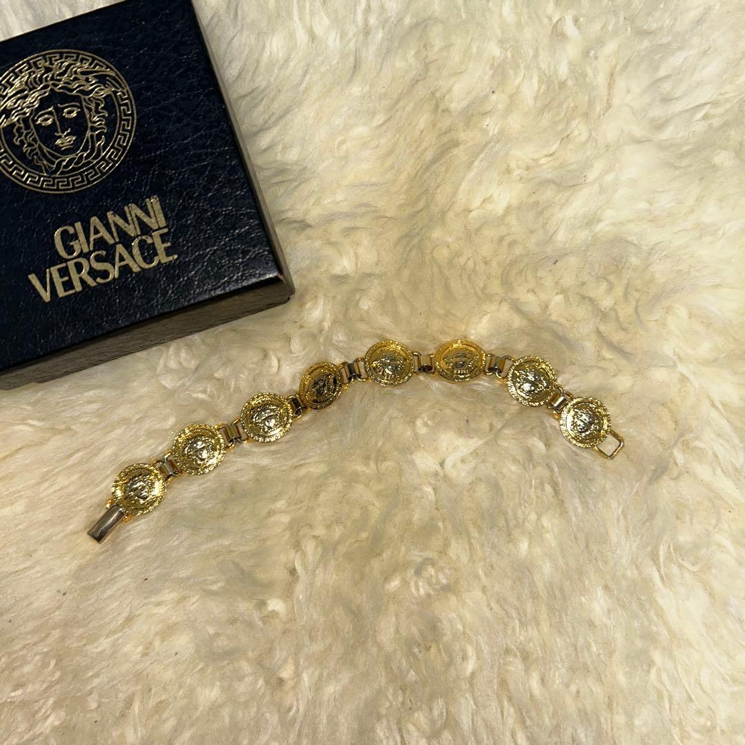 GIANNI VERSACE ゴールドトーンブレスレット