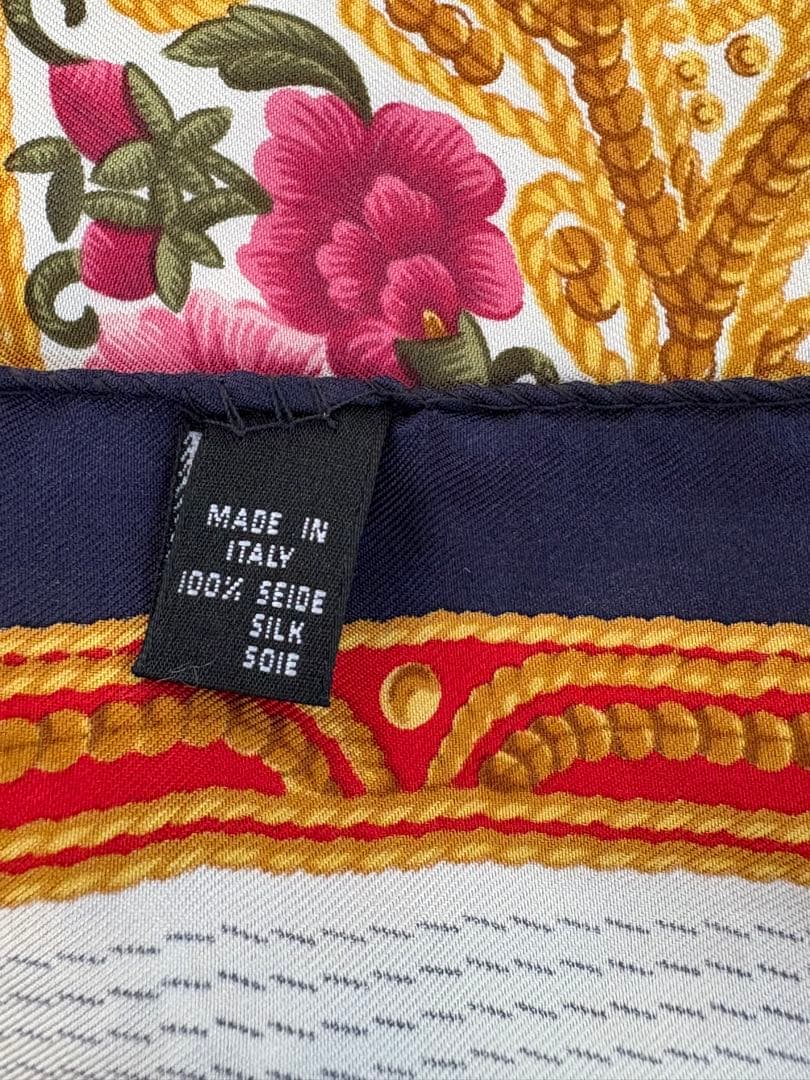 美品　LOEWE 　ロエベ　ヴィンテージ　スカーフシルク100%　大判イタリア製