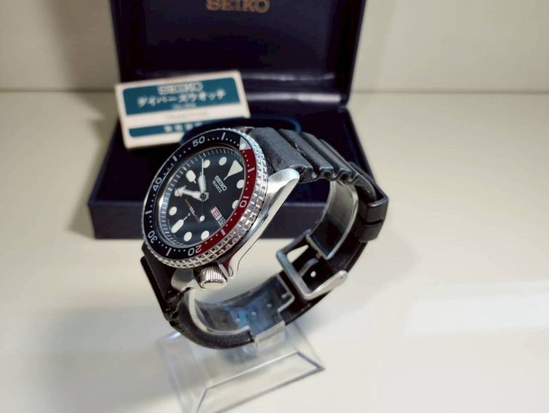 デッドストック級 オリジナル OH済み セイコーダイバー 7548-700B