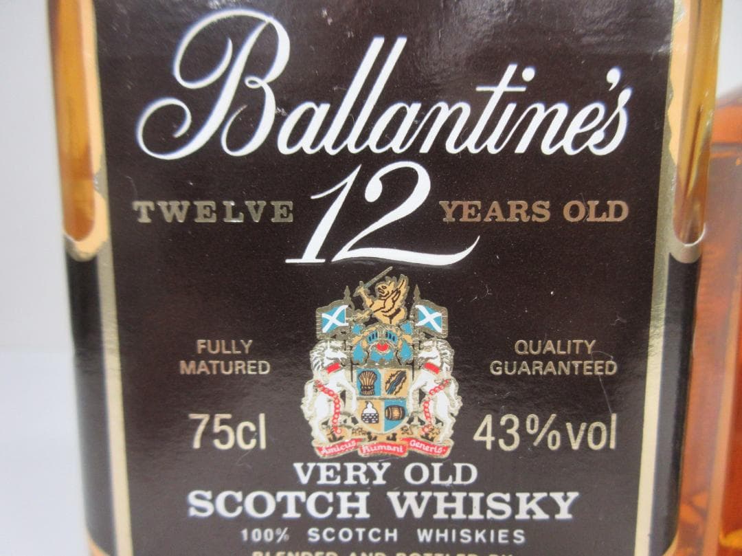 ウイスキー Ballantine's 12 Years Old & Gold Seal