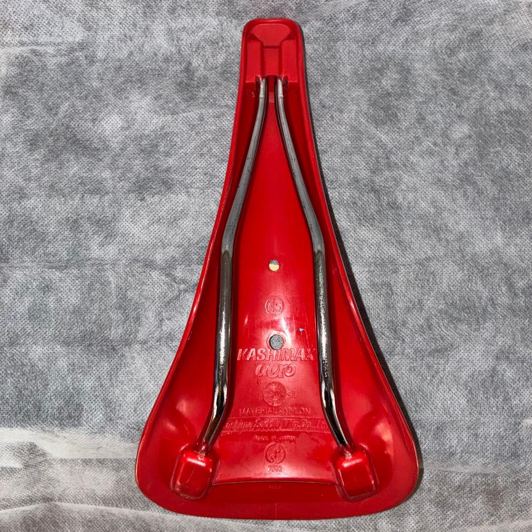 KASHIMAX aero BMXサドル　赤