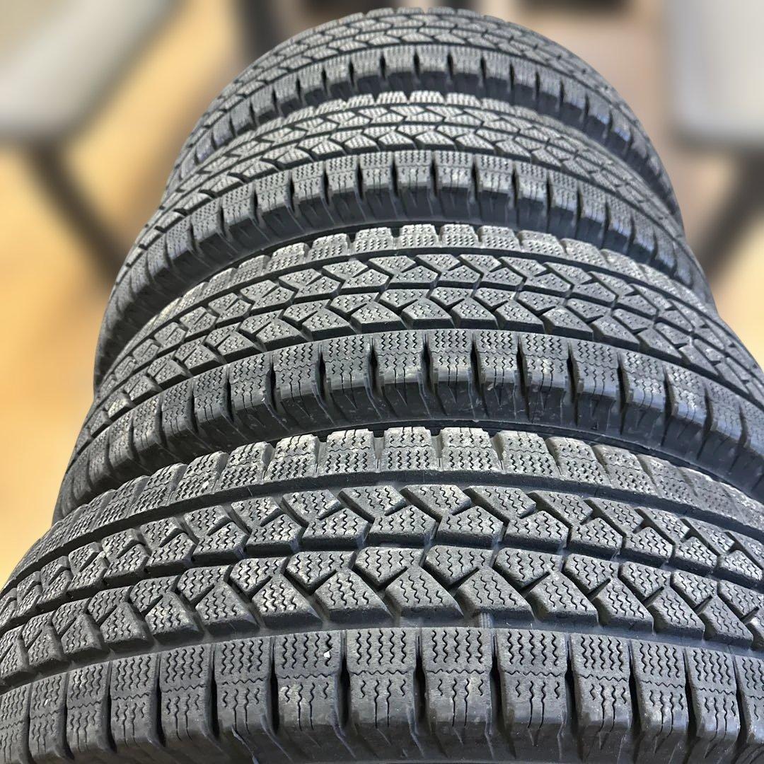ブリヂストン 195/80R15 冬用タイヤ　2020年　4本(2-89)