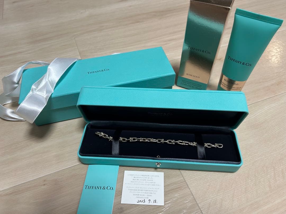 ティファニーハードウェア　スモールリンクブレスレット　ハンドクリームセット