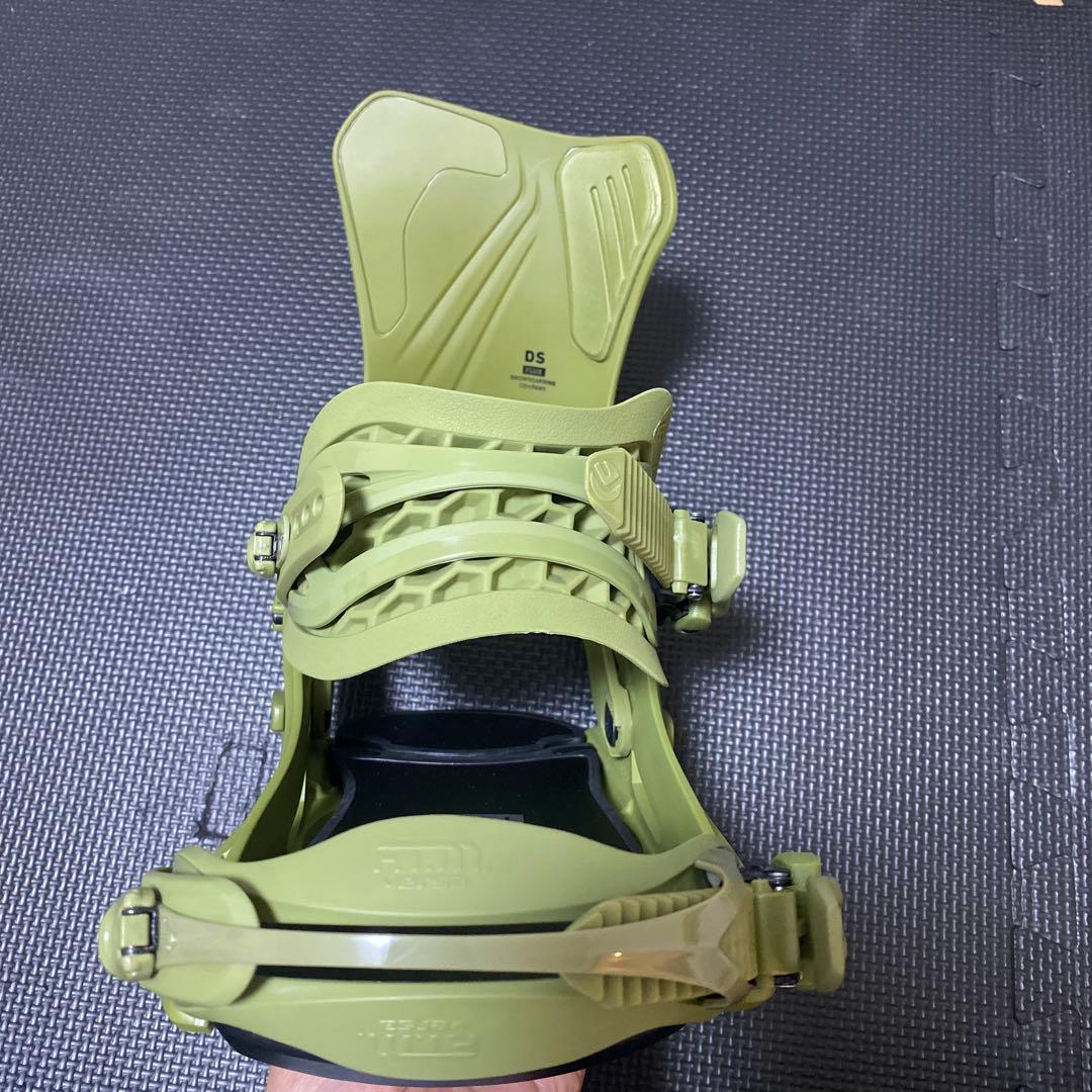 FLUX DS （23-24モデル）Mサイズ