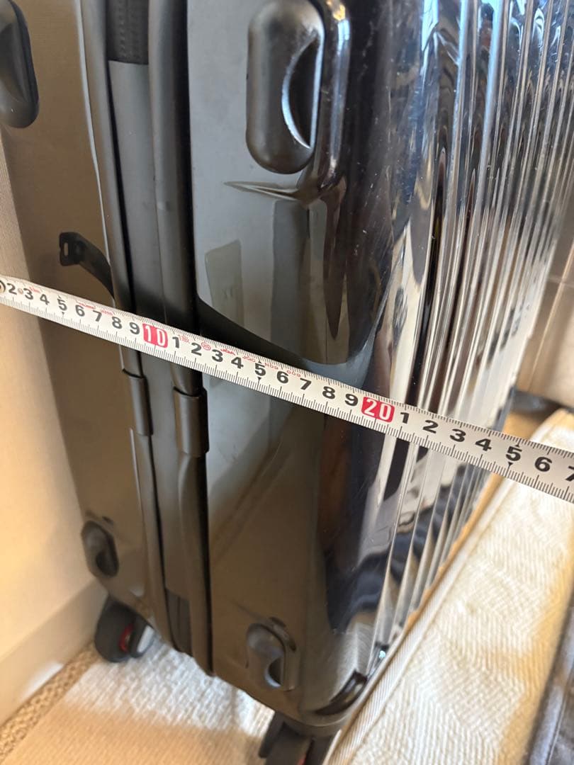 フリクエンターWAVE スーツケース静音キャリー　 ブラック機内持ち込みサイズ