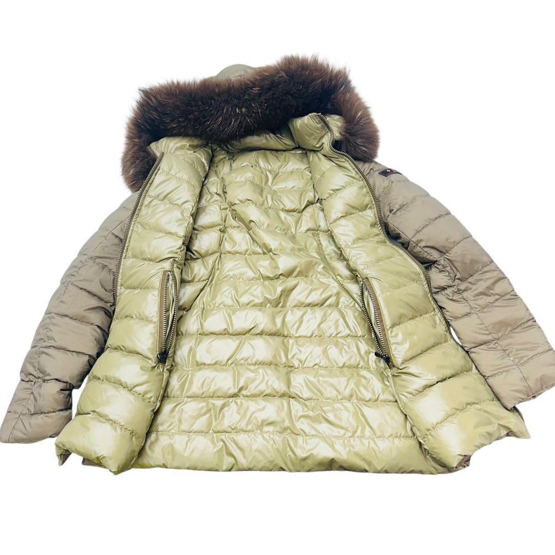 TATRAS リバーシブル　ダウンジャケット　レディース