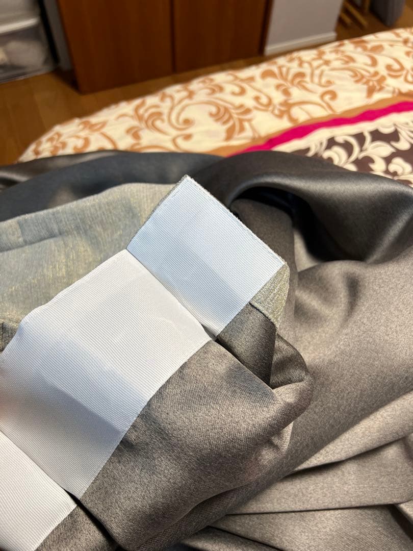 高級寝室カーテン　全￼遮光