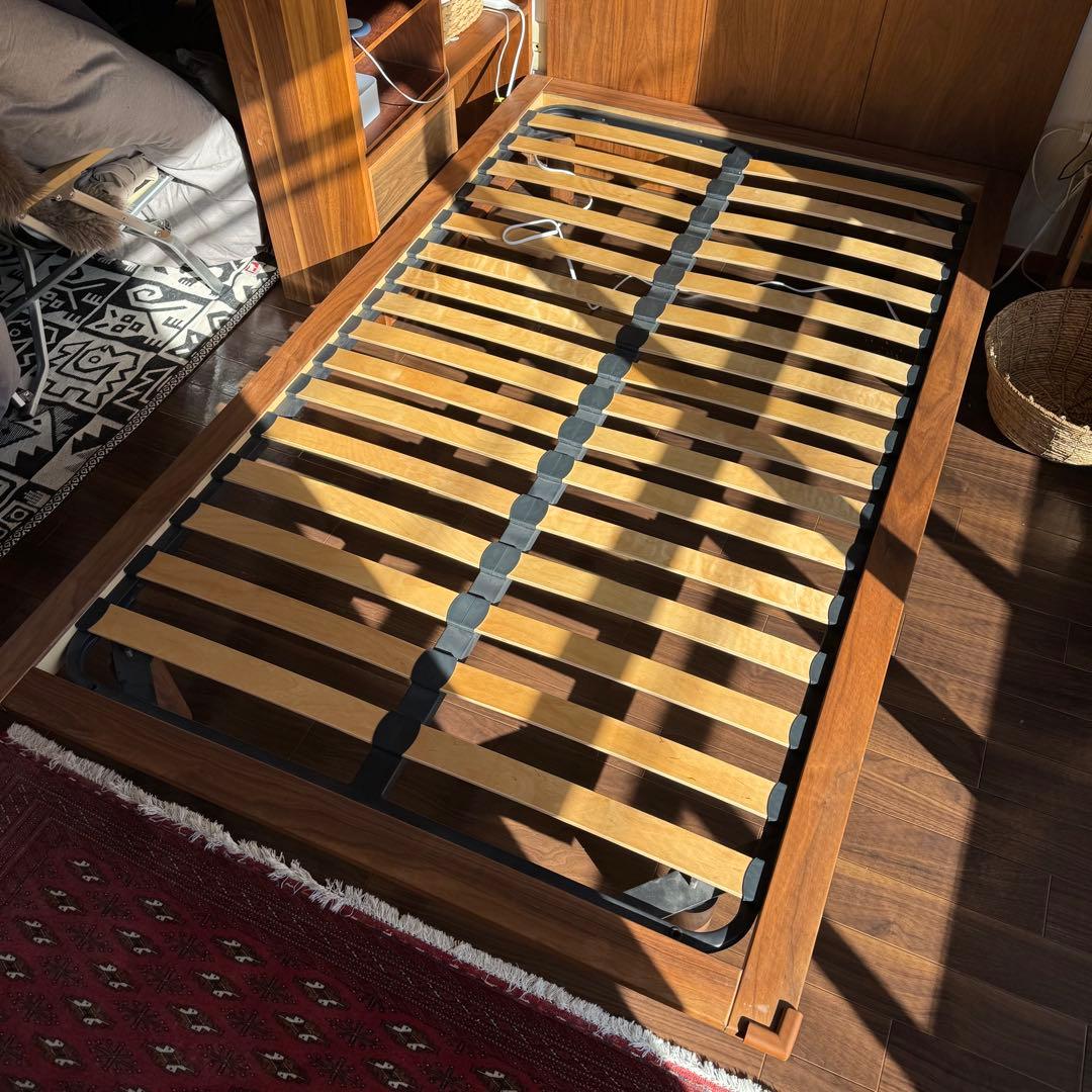 ※1/21までの出品　セミダブル ベッドフレーム ウォールナット　無印良品