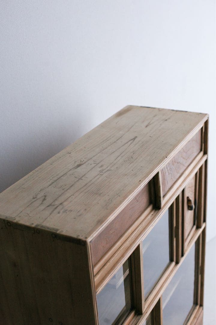 茶箪笥　キャビネット　本棚　収納棚　無垢材　杉材　ケヤキ材　古家具