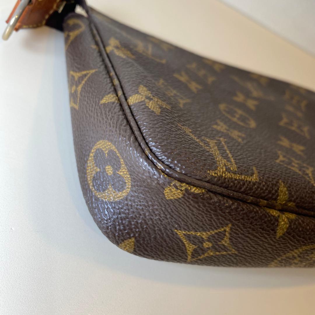 ルイヴィトン　モノグラム アクセソワール　アクセサリーポーチ　ストラップなし