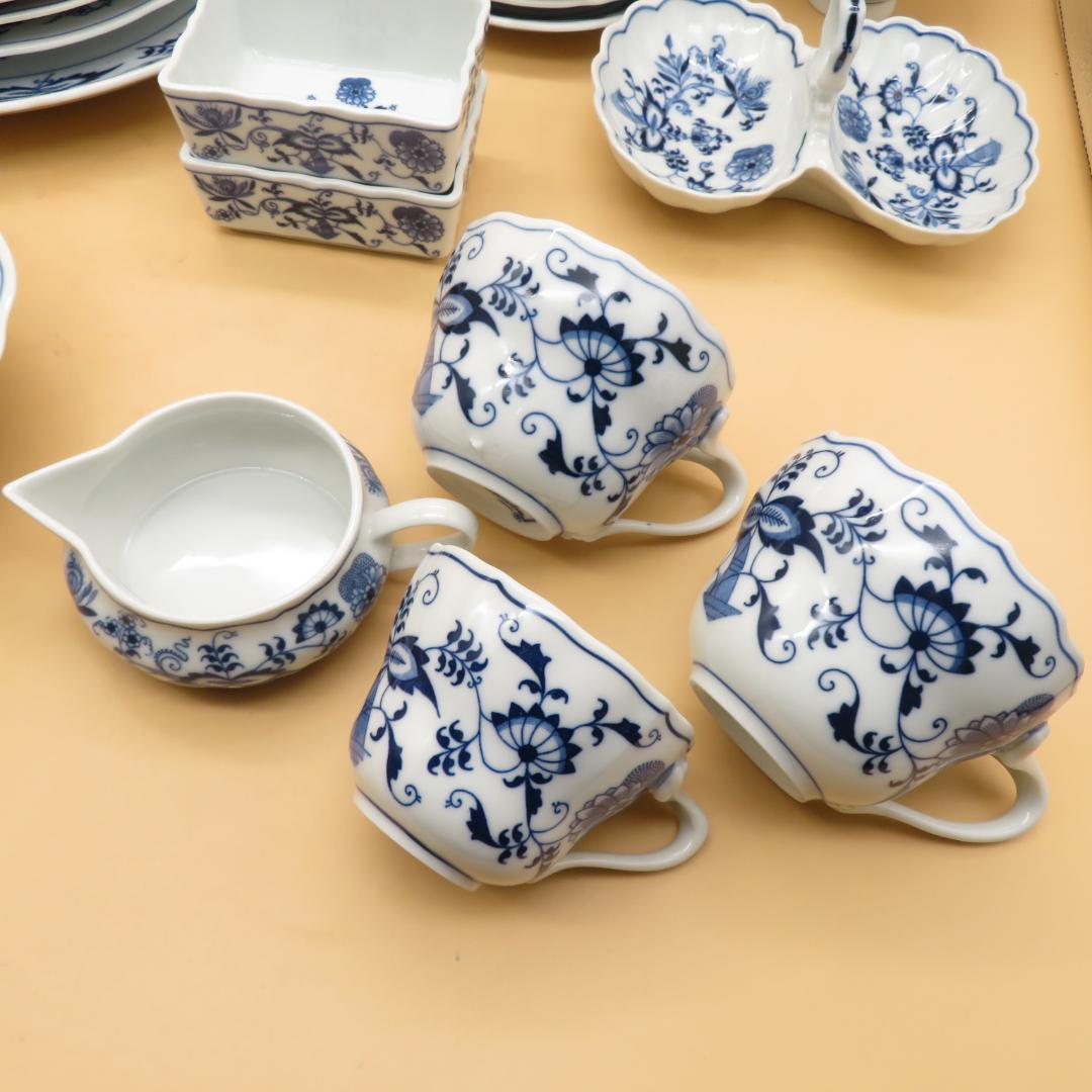 ブルーダニューブ Blue Danube　皿　カップ　ソーサ―　まとめて　１６個