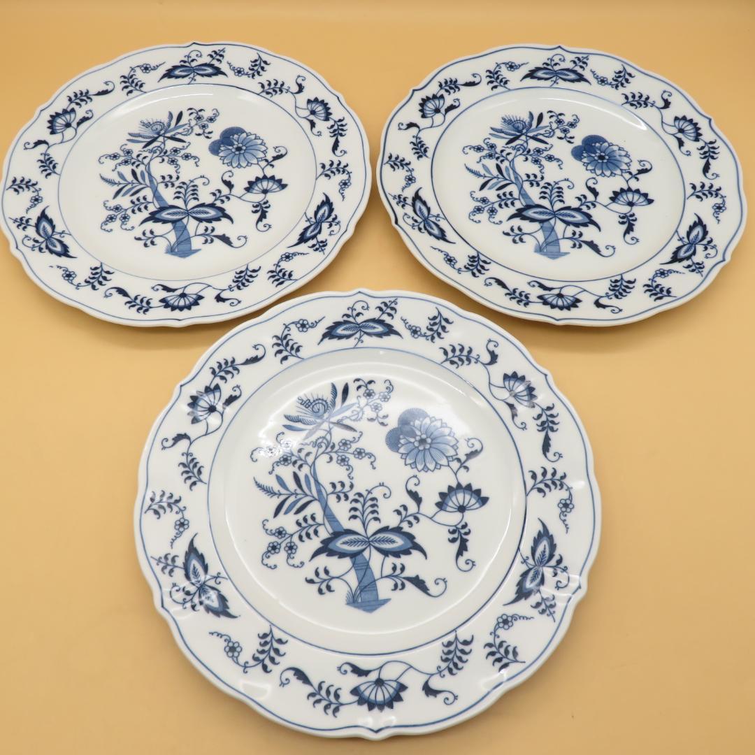 ブルーダニューブ Blue Danube　皿　カップ　ソーサ―　まとめて　１６個