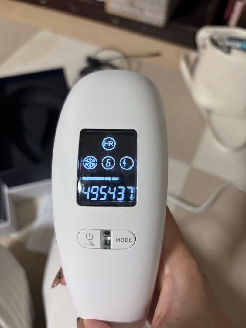 STELLA BEAUTE／ステラボーテ　IPL光美容器 マットホワイト