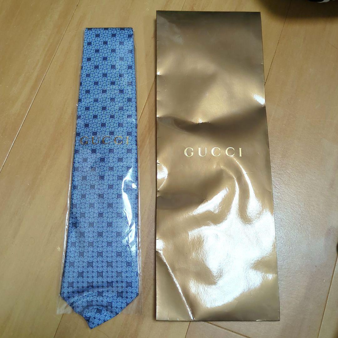 GUCCI 　ネクタイ　ブルー