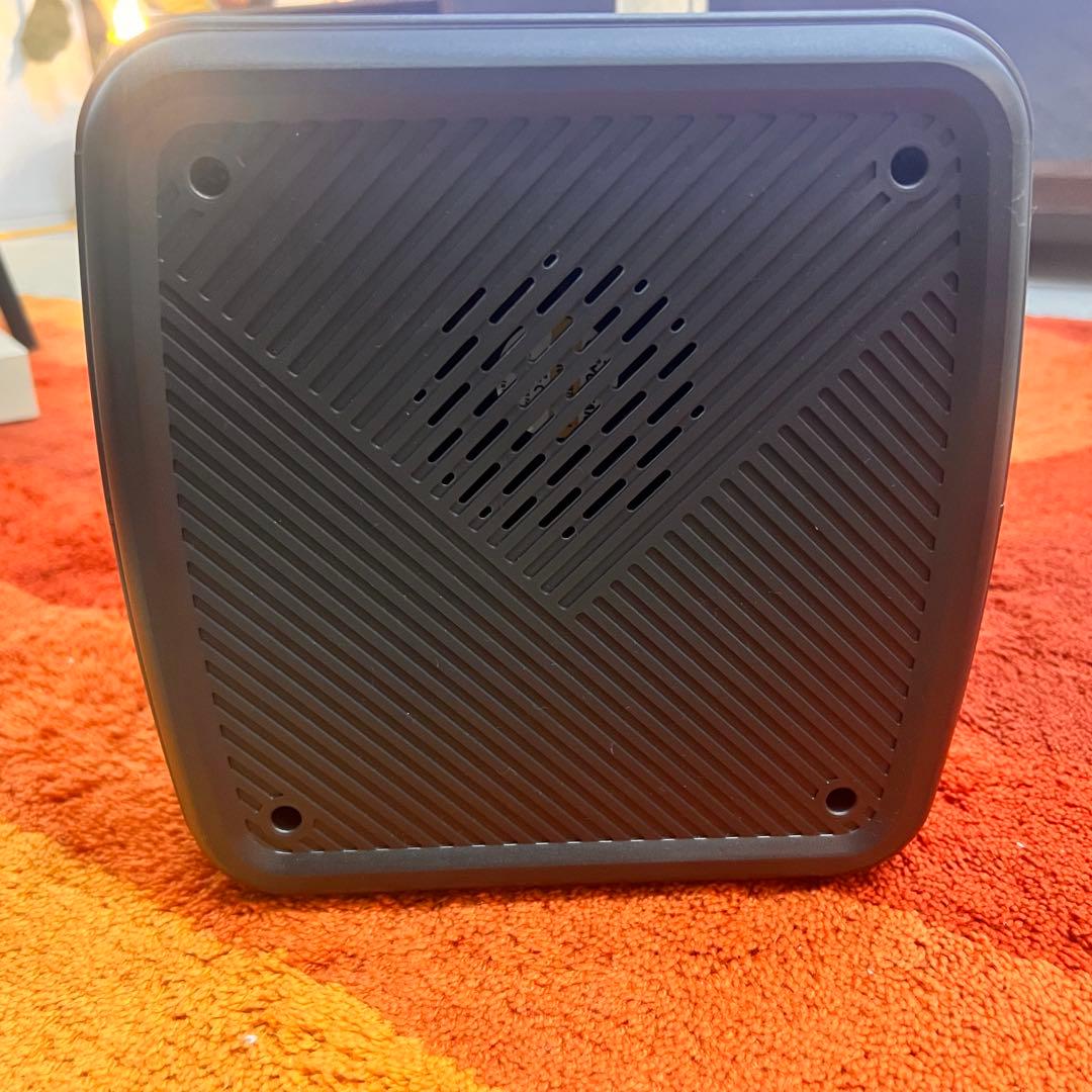 BLUETTI ポータブル電源 EB70S 大容量716Wh