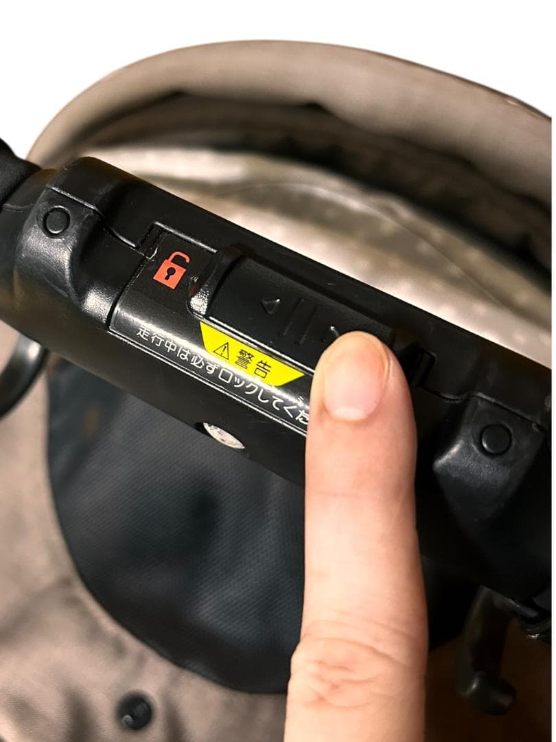 【美品・フック付き】コンビメチャカルハンディオート4キャス エッグショックHF