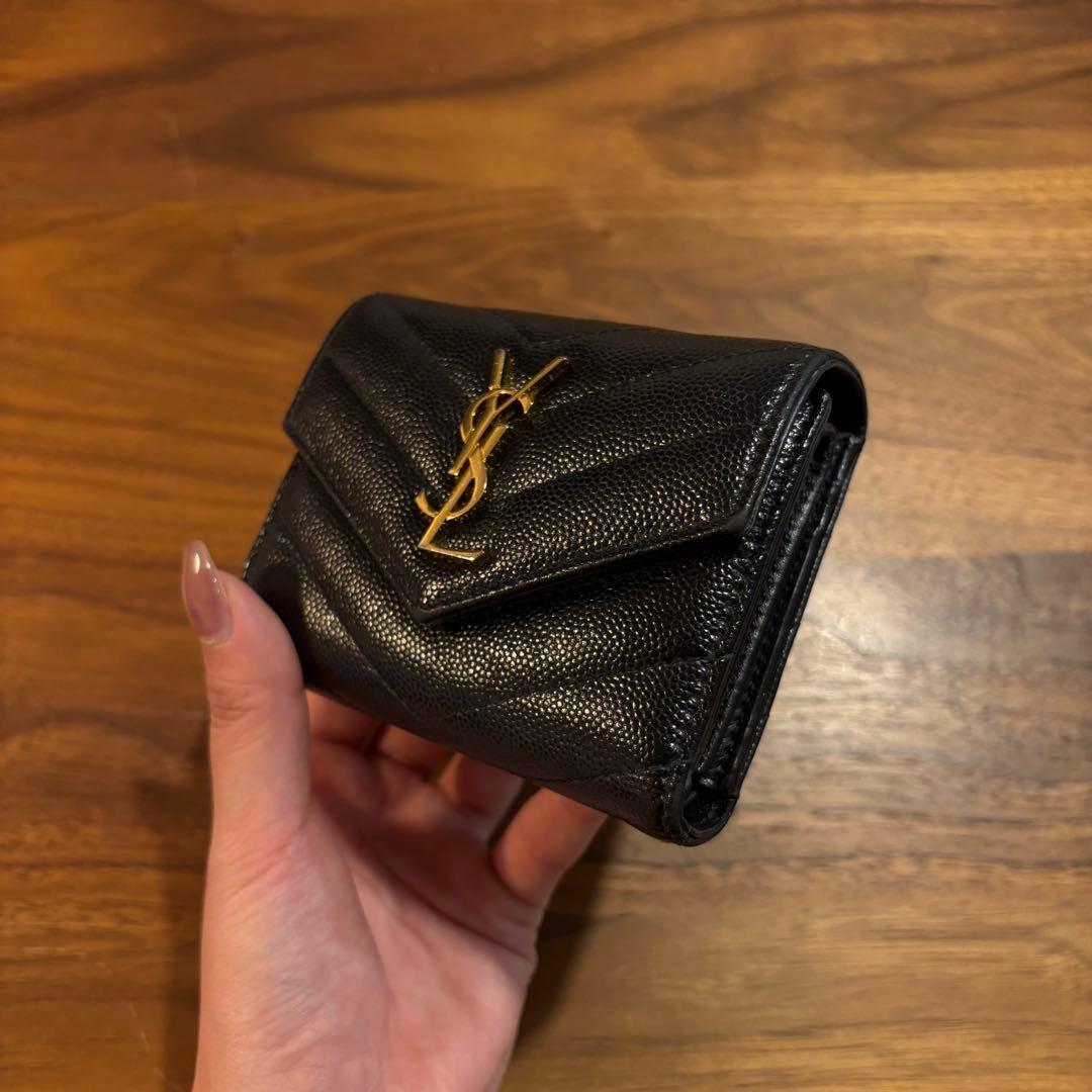 SAINT LAURENT 三つ折り財布　　サンローラン　YSL
