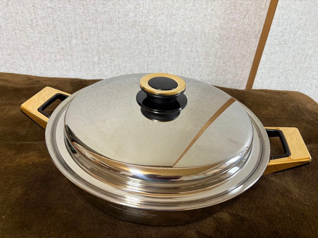 【未使用品・ワケあり】タッパーウェア　レインボークッカー　26cm 浅鍋