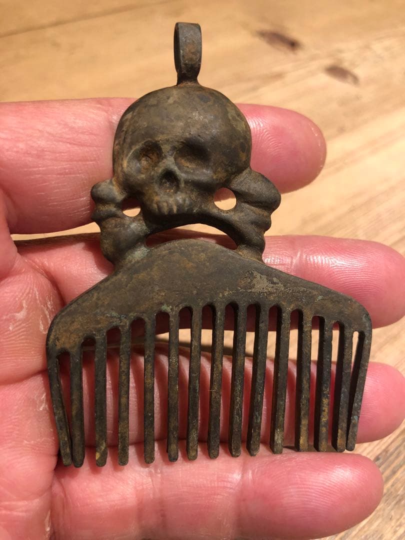 ビンテージ　スカル　髑髏　骸骨　トレンチアート　インダストリアル　アンティーク