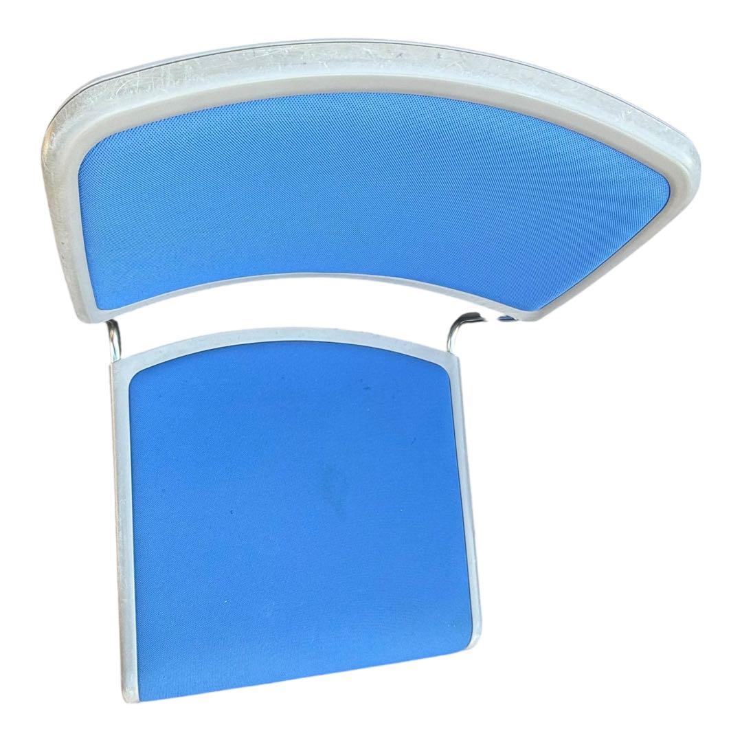 コクヨファニチャー　会議用 スタッキングチェアCK-M890K