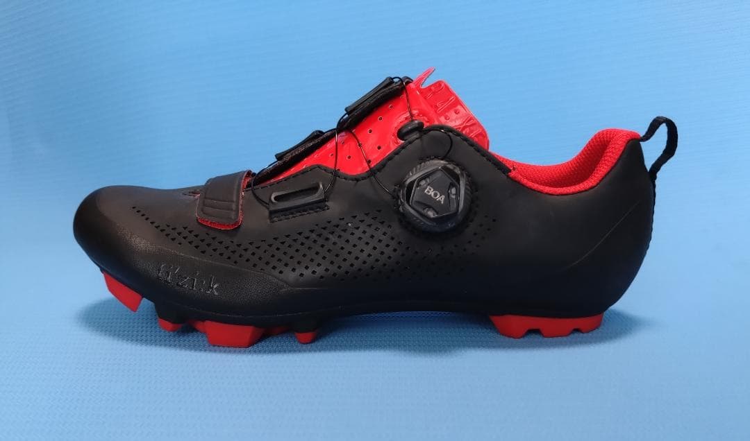 フィジーク（fizi:k） MTBシューズ X5 TERRA BOA（美品）