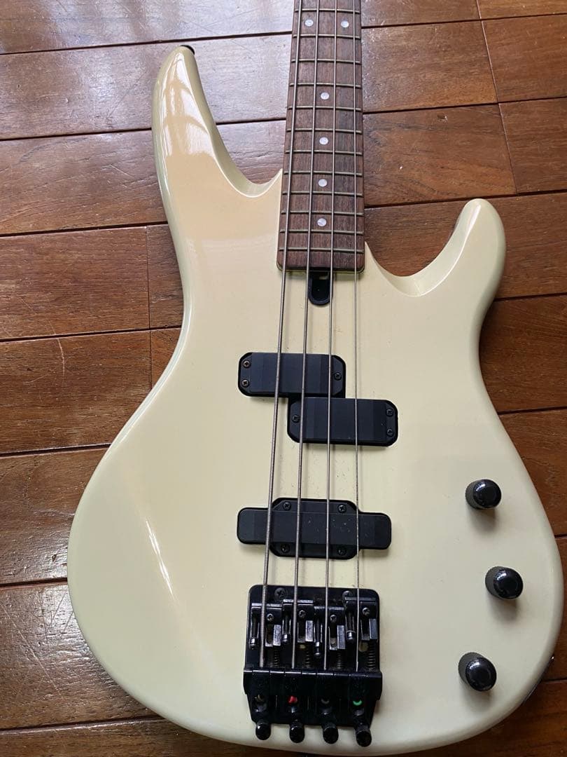 ジャパンビンテージ YAMAHA RBX800 エレキベース ケース付