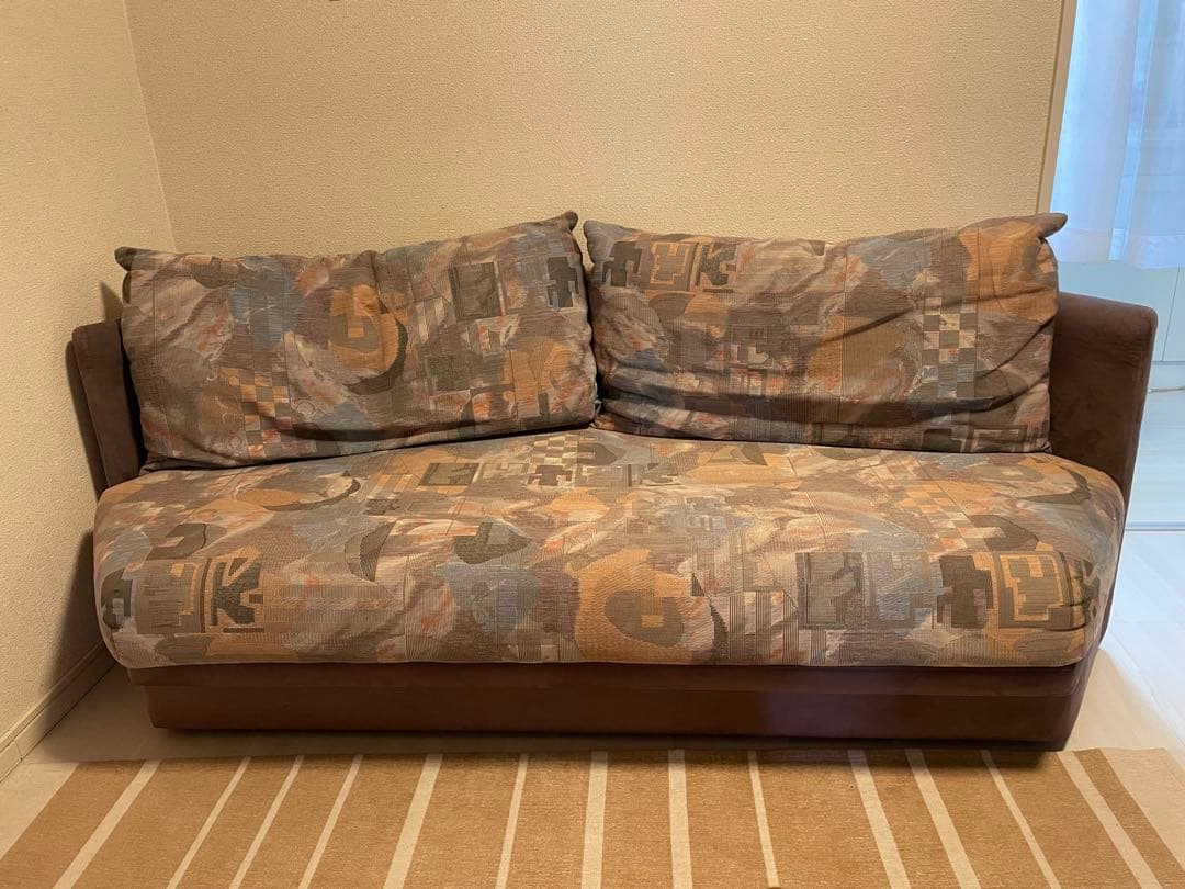 引き取り限定！ モダンファブリック3人掛けソファ