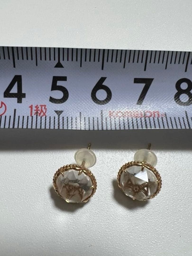 agete ゴールドクリスタルピアス