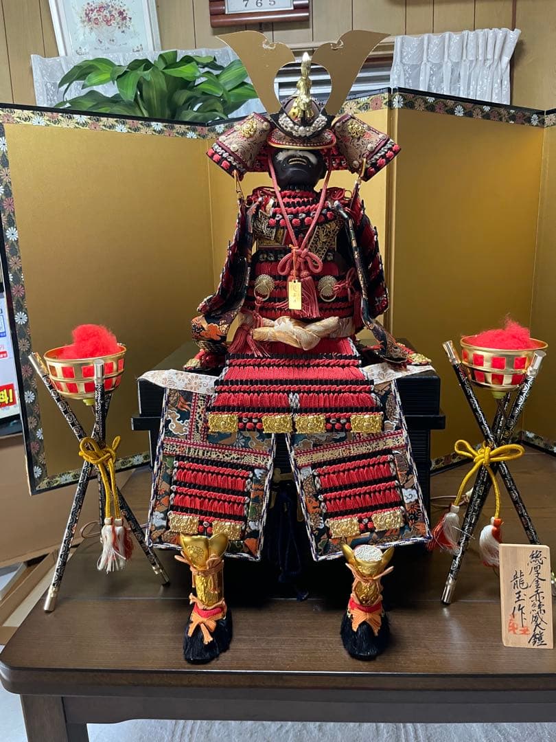 50年前の伝統的 五月人形 武士の姿