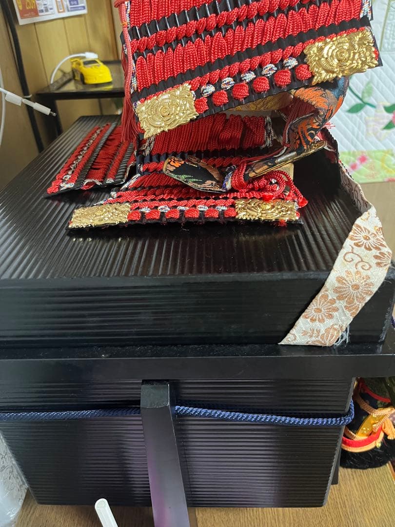 50年前の伝統的 五月人形 武士の姿