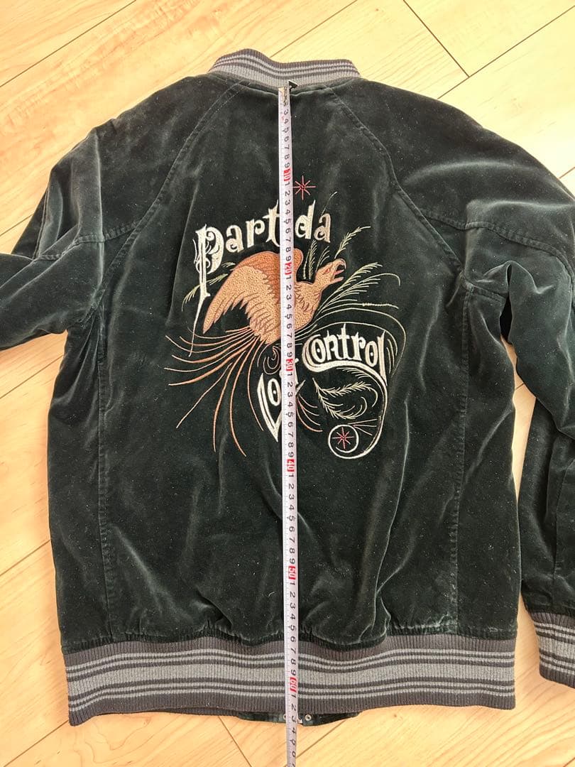LOST CONTROL 黒 スカジャン