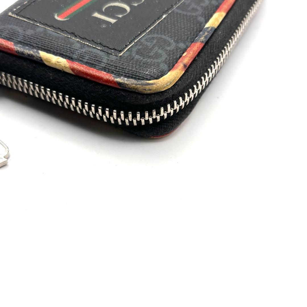 グッチ ケース ナイトクーリエ GGスプリーム タイガー シェリーライン